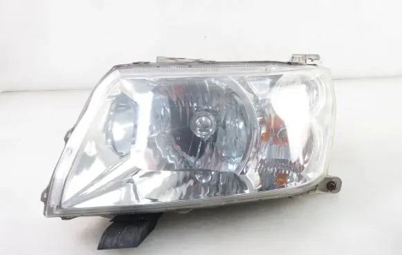 Suzuki Grand Vitara II Headlight/headlamp