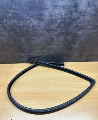 Volkswagen Golf IV Rubber seal front coupe door window 1J3837431