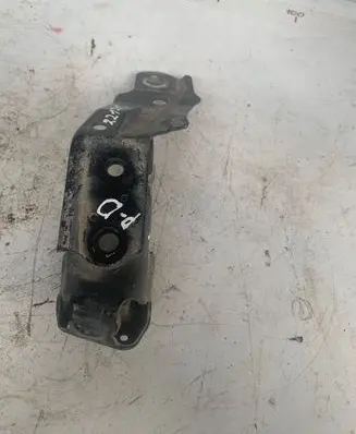 Lexus IS III XE30 Front lower control arm/wishbone
