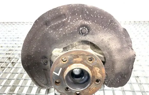 BMW 2 F45 Front wheel hub spindle knuckle