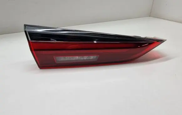 BMW i4 Tailgate rear/tail lights 7477607