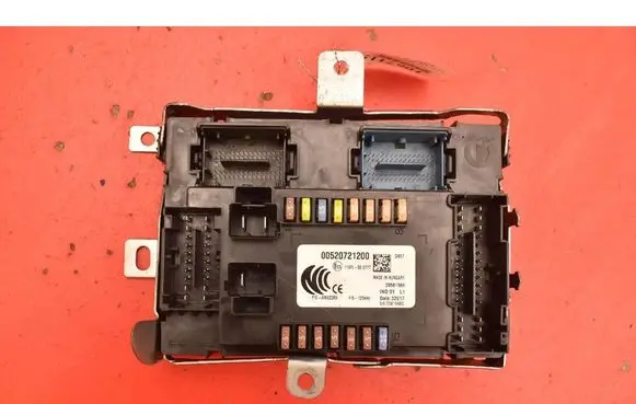 Fiat Tipo Fuse box set 00520721200