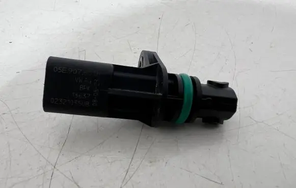 Volkswagen Taigo Camshaft speed sensor 05E907601H