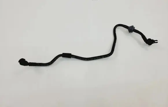 Volkswagen Golf V Vacuum line/pipe/hose 5Q0612041M