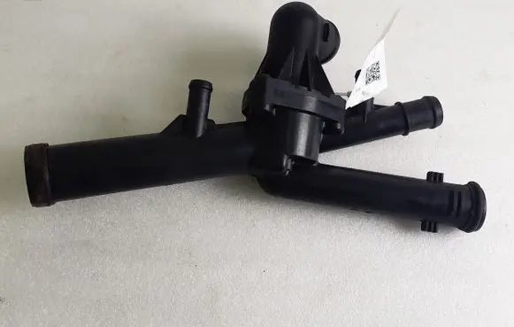 Porsche Cayenne (92A) Engine coolant pipe/hose 03H121121D 03H121026