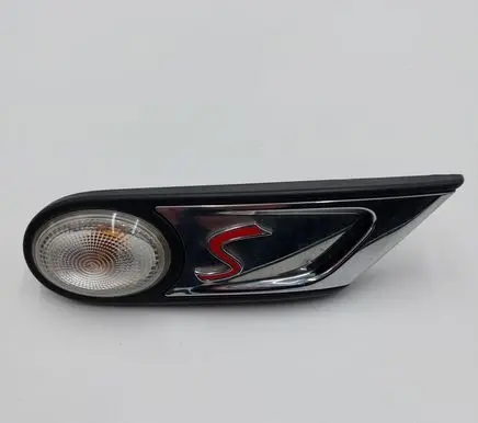 Mini Cooper Countryman R60 Front indicator light 2751969