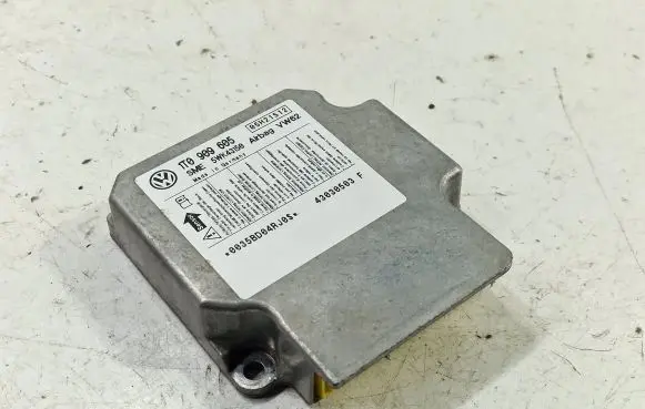 Volkswagen Touran I Airbag control unit/module 1T0909605 5WK43150