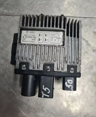 Volkswagen Transporter - Caravelle T5 Fan control module 3B0919506 898999000