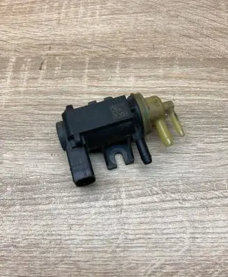 Volkswagen Caddy Turbo solenoid valve 1K0906627B 4011464A