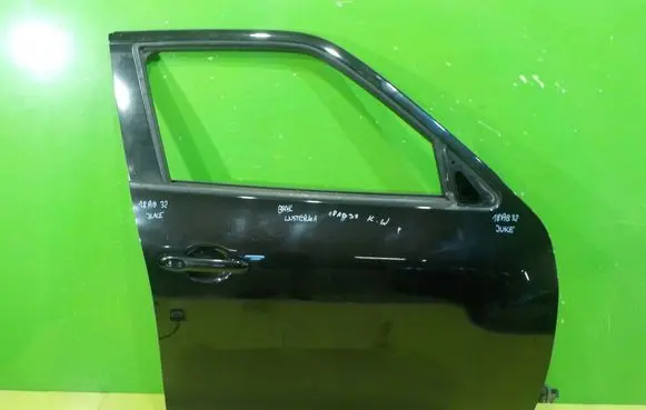 Nissan Juke I F15 Front door PRZOD 18AB32