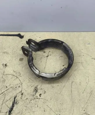 Mercedes-Benz E W211 Muffler pipe connector clamp A2034900441