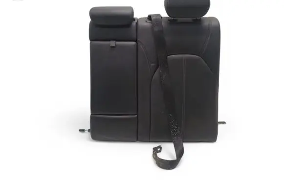 Alfa Romeo Stelvio Rear seat 