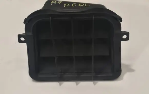 Audi A7 S7 4G Quarter panel pressure vent 4G8819302
