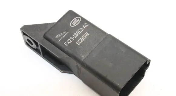 Land Rover Discovery Sport Glow plug pre-heat relay FX23189E2AC