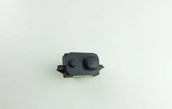 Audi A8 S8 D2 4D Wing mirror switch 4D0907703B KL4117