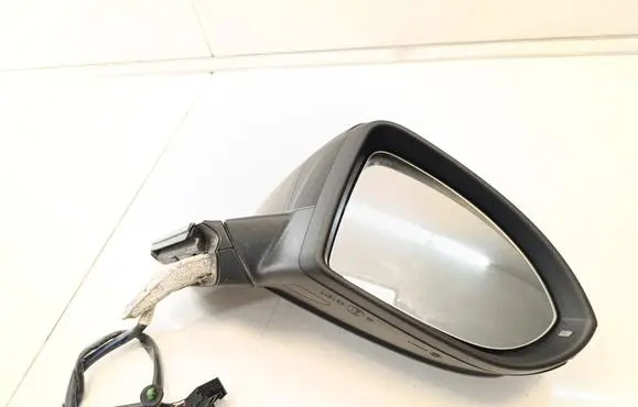 Volkswagen Golf VII Front door electric wing mirror E1021277