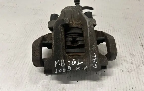 Mercedes-Benz GL X164 Front brake caliper