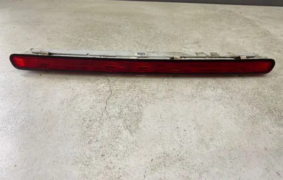 Audi A4 S4 B7 8E 8H Third/center stoplight 8E9945097B 965181 3DA965169