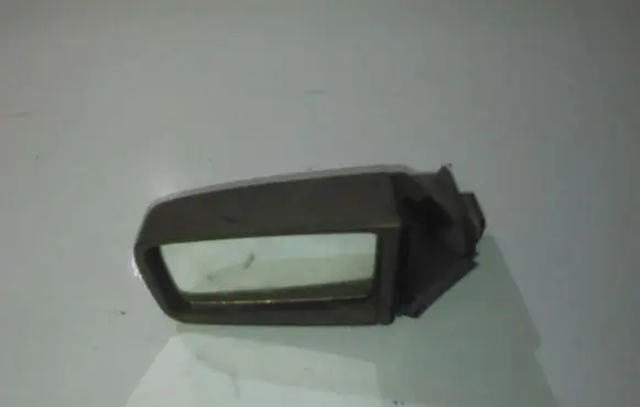 Opel Kadett E Front door electric wing mirror 1671434