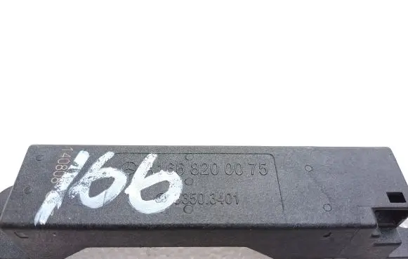 Mercedes-Benz GL X166 Keyless (KESSY) go control unit/module A1668200075