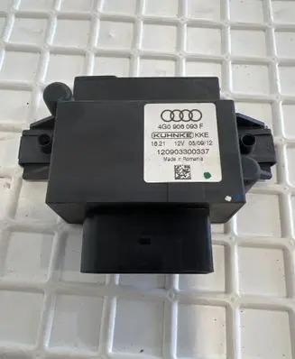 Audi A4 S4 B8 8K Fuel injection pump control unit/module 4G0906093F 120903300337