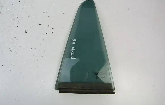 Opel Astra H Rear side window 