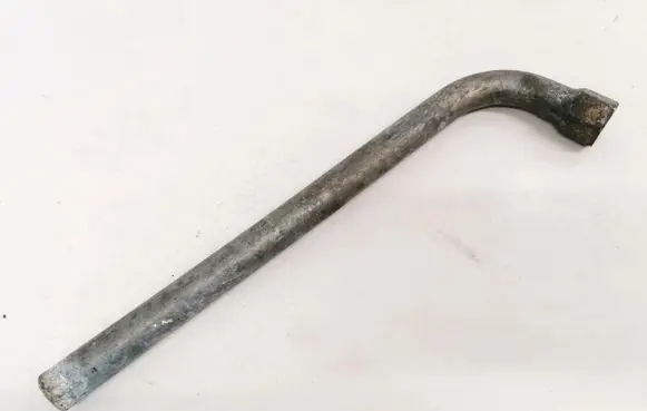 Volkswagen PASSAT B4 Wheel nut wrench 191012219