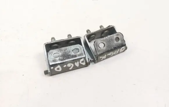 Nissan Qashqai Tailgate/trunk/boot hinge