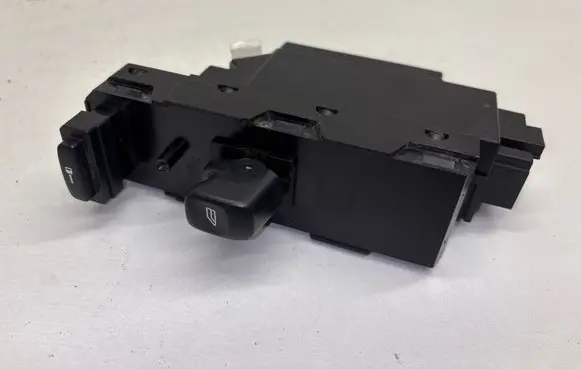 Volvo S60 Electric window control switch 30746075