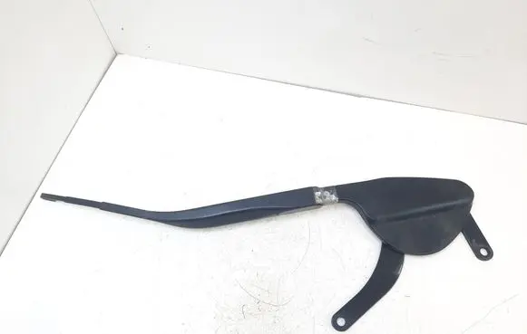Lexus RX 330 - 350 - 400H Front wiper blade arm
