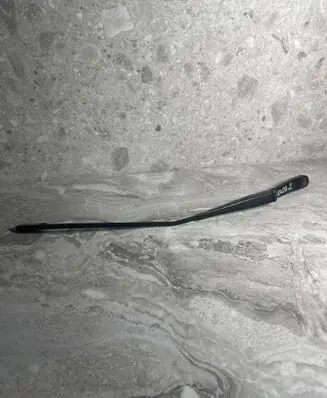 Seat Ibiza IV (6J,6P) Front wiper blade arm 6L1955410C
