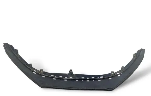 Front bumper lip