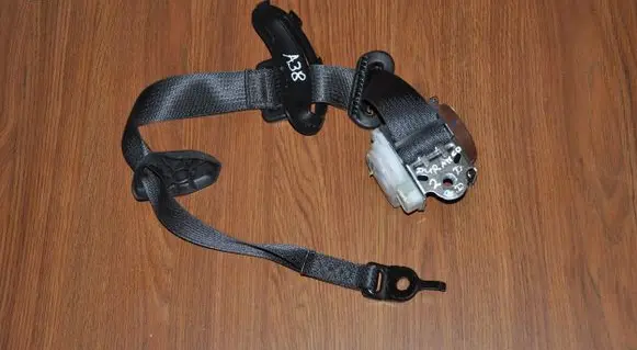 Dodge Durango Rear seatbelt P5ME38DX9AA