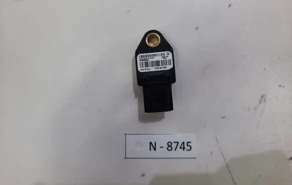 Dodge Caliber Airbag deployment crash/impact sensor P04896065AA