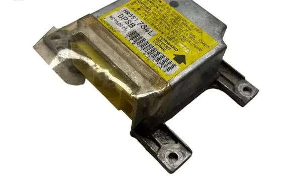 Mitsubishi Pajero Airbag control unit/module MR551784L W2T60275
