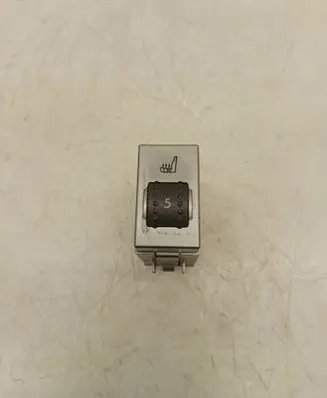 Ford Focus Seat heating switch 8V4T19K314AA