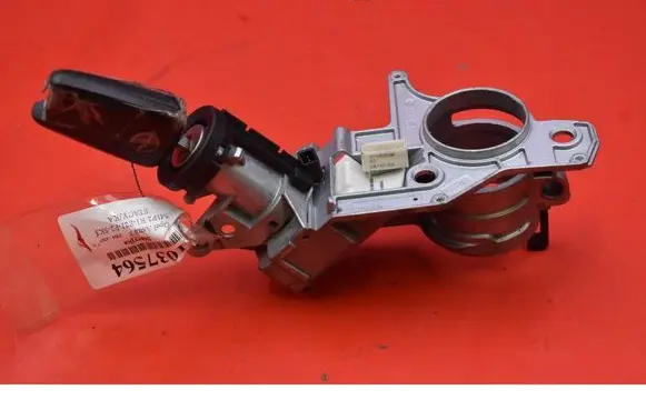 Opel Astra H Ignition lock 2421430