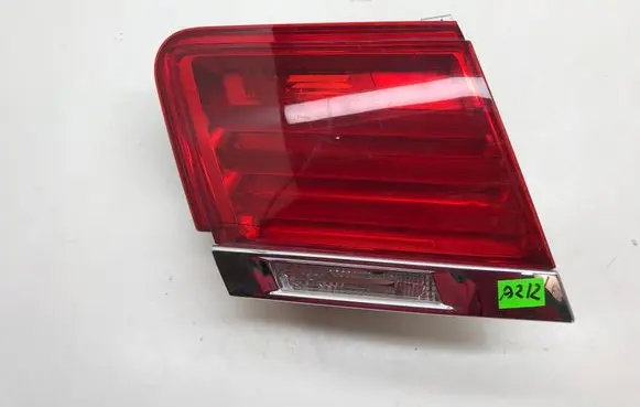 BMW 7 F01 F02 F03 F04 Tailgate rear/tail lights 7182205 HKF01T2LH 27000105