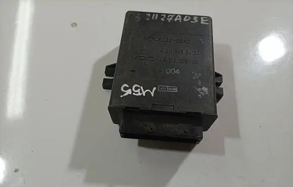 Mercedes-Benz E W211 Light module LCM A2115450432
