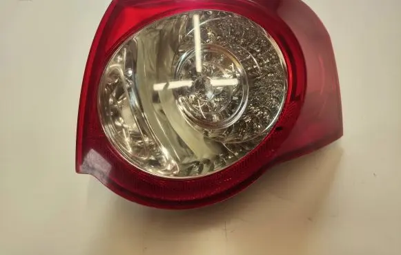 Volkswagen PASSAT B6 Rear/tail lights 3C9945096N