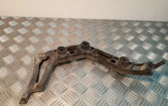 Volkswagen Golf VI Bumper support mounting bracket corner 5K6807394