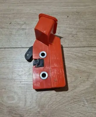 Ford Mondeo MK IV Seat back rest lock catch 2m51a61383ba