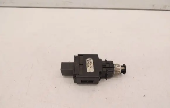 Volvo S80 Brake pedal sensor switch 9442070 D219