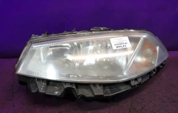 Renault Megane II Headlight/headlamp