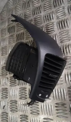 KIA Sorento Dashboard side air vent grill/cover trim