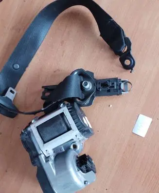 Mercedes-Benz GL X164 Front seatbelt