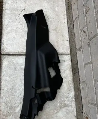 (C) pillar trim