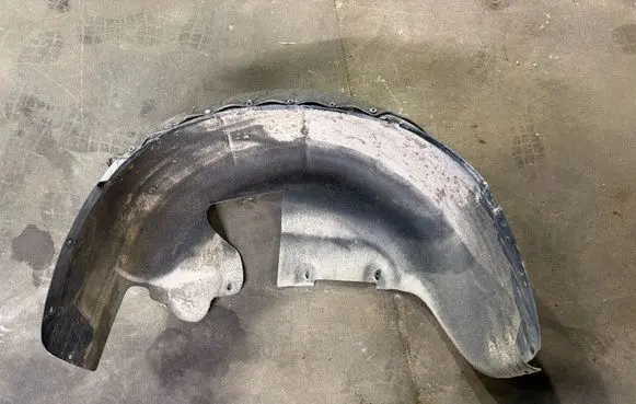 Volvo XC70 Rear arch fender liner splash guards 