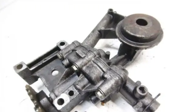 Renault Laguna I Oil pump 0070905004