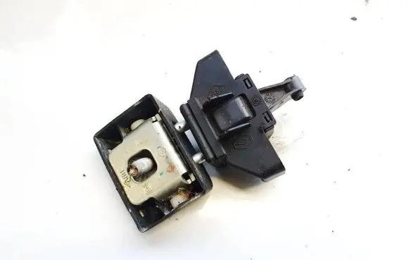 Dacia Sandero Tailgate/trunk/boot lock/catch/latch
